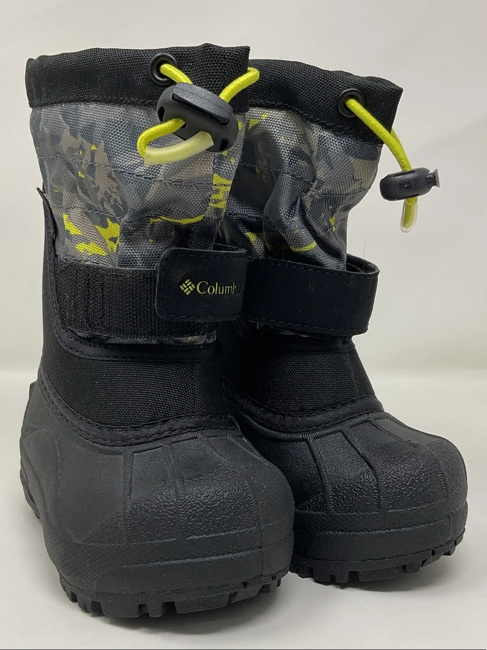 Columbia Kids Black and Neon Yellow Waterproof Snow Boots Size 6